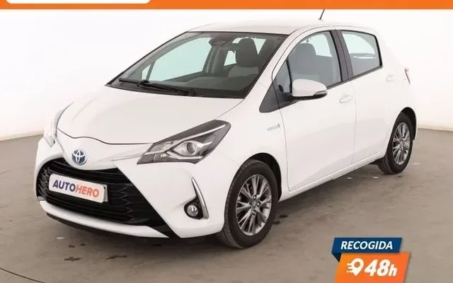 TOYOTA Yaris Yaris Hybrid 1.5 Active