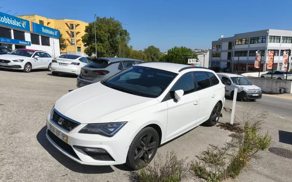 SEAT Leon ST 1.6 TDI FR DSG S/S