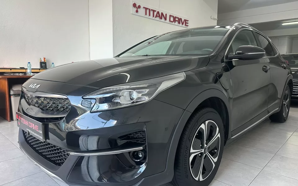 Kia XCeed 1.6 GDi PHEV Drive