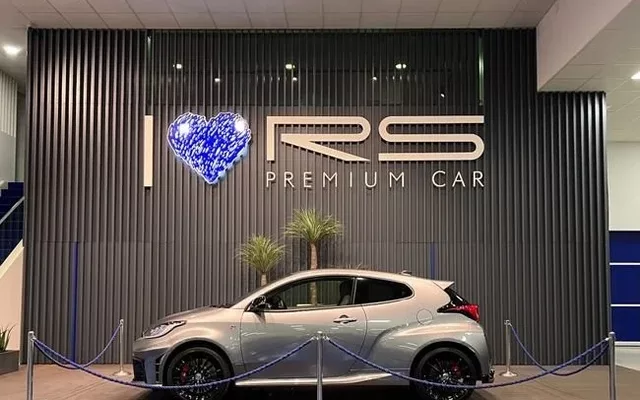 TOYOTA Yaris Touring Pack AT