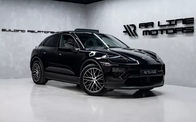Porsche Macan Electric