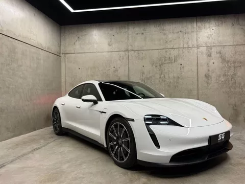 PORSCHE Taycan Taycan