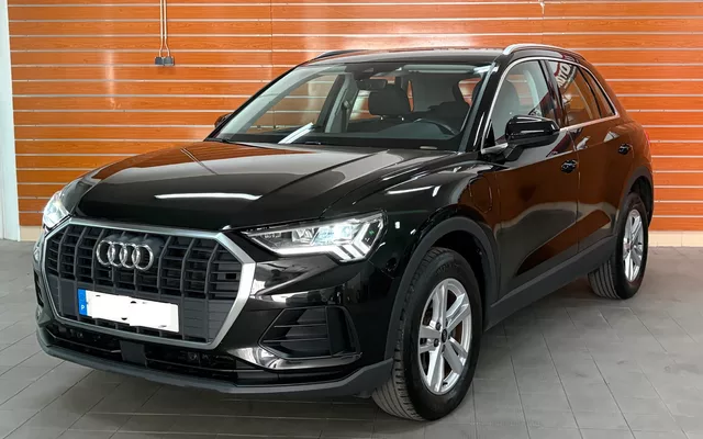 Audi Q3 45 TFSIe S tronic S line