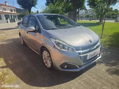Peugeot 208 1.5 BlueHDi Signature
