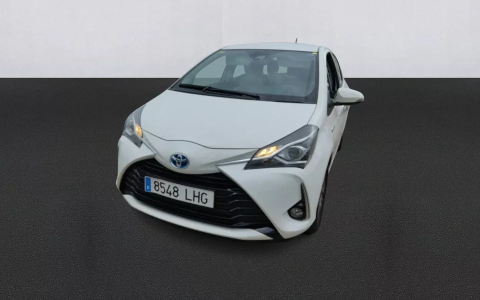 TOYOTA Yaris TOYOTA YARIS 1.5 100H Active