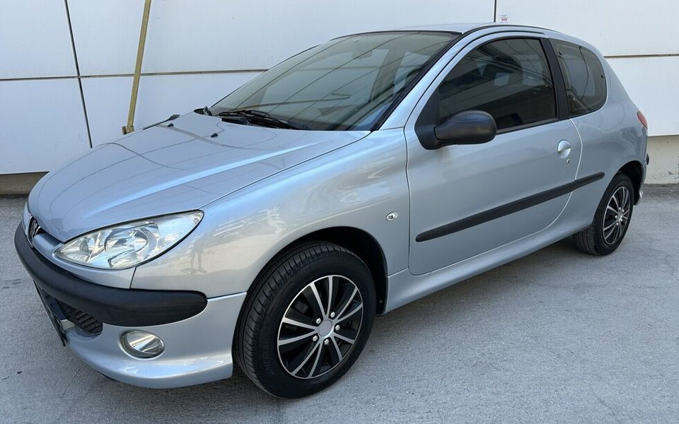 Peugeot 206 ΕΛΛΗΝΙΚΗΣ ΑΝΤΙΠΡΟΣΩΠΕΙΑΣ