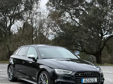 Audi S3 Sportback 2.0 TFSi quattro S tronic