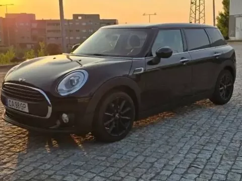 MINI Clubman One D Aut. Blackyard