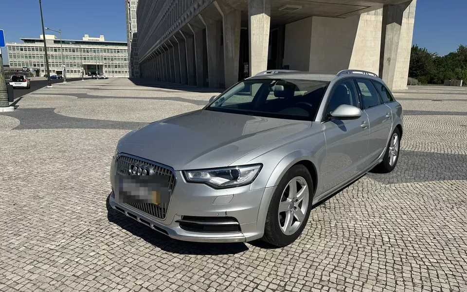 Audi A6 Allroad 3.0 TDi quattro S tronic C.Diesel