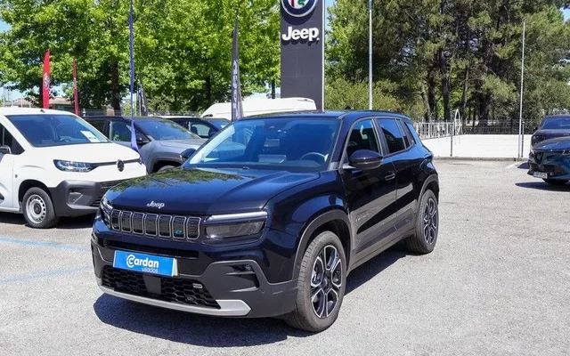 Jeep Avenger 54 kWh Summit
