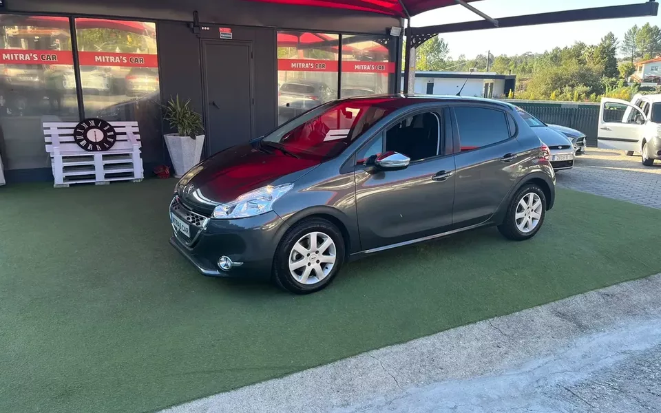 Peugeot 208 1.6 BlueHDi Style