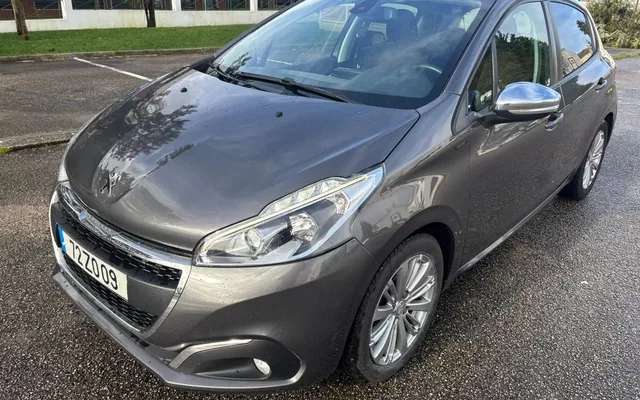 Peugeot 208 1.5 BlueHDi Signature