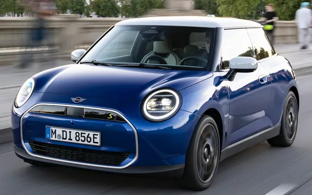 MINI Mini Mini Cabrio Cooper D Aut.
