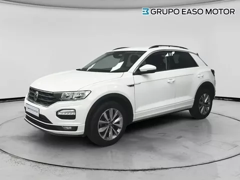 VOLKSWAGEN T-Roc 1.0 TSI 81KW ADVANCE R-LINE 110 5P