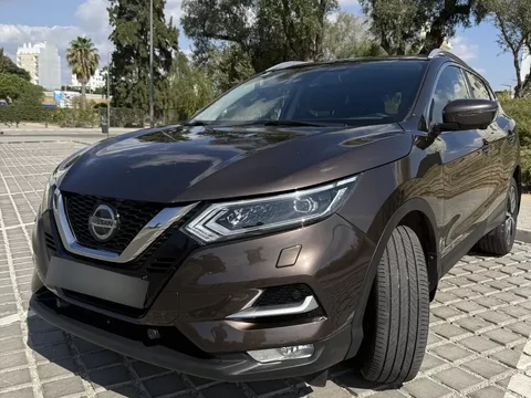 Nissan Qashqai 1.6 dCi Xtronic TEKNA