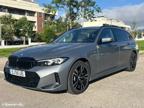 BMW 320 e Pack Desportivo M Auto