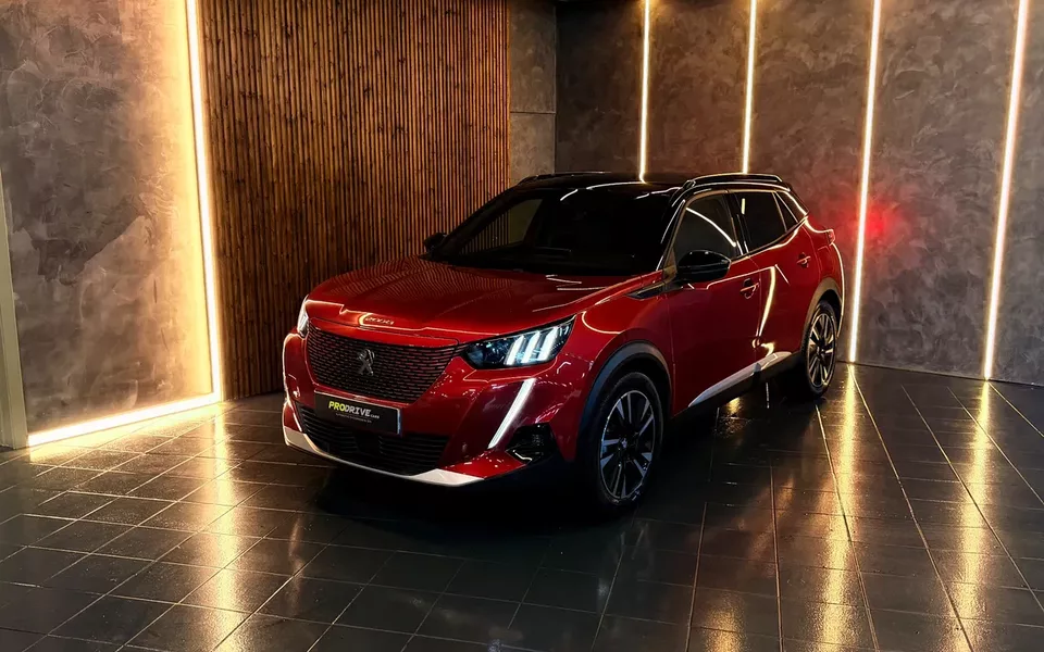 Peugeot e-2008 50 kWh GT Pack