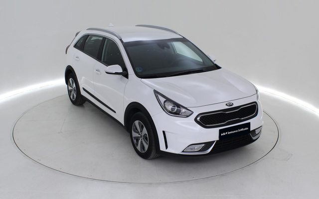 Kia Niro 1.6 GDi HEV 104kW (141CV) Drive
