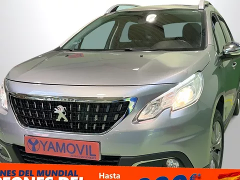 Peugeot 2008 PureTech 110 SANDS Style 81 kW (110 CV)