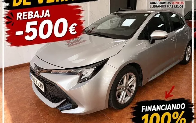 TOYOTA Corolla 1.8 125H ACTIVE TECH E-CVT