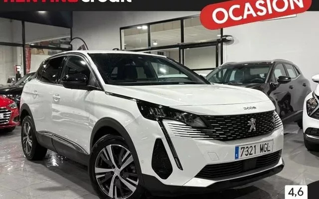 PEUGEOT 3008 180 e-EAT8 Allure Pack