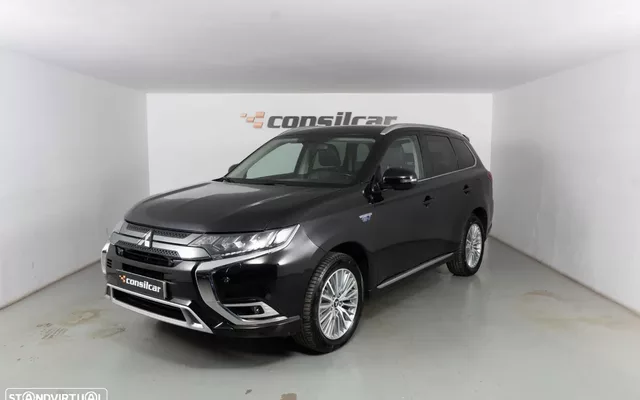 Mitsubishi Outlander 2.4 Intense