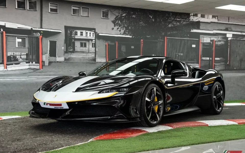 FERRARI SF90 SF90 Stradale - 549999€ en Marbella