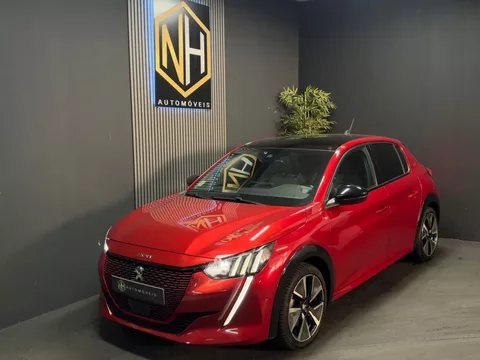 Peugeot e-208 50 kWh GT Pack