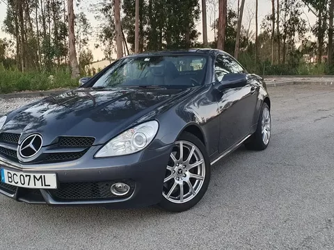Mercedes-Benz SLK 200 BlueEFFICIENCY Roadster pur