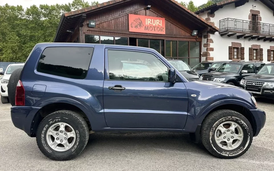 MITSUBISHI Montero Montero 2.5TDI Sahel
