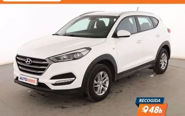 HYUNDAI Tucson 1.6 Essence BlueDrive 2WD