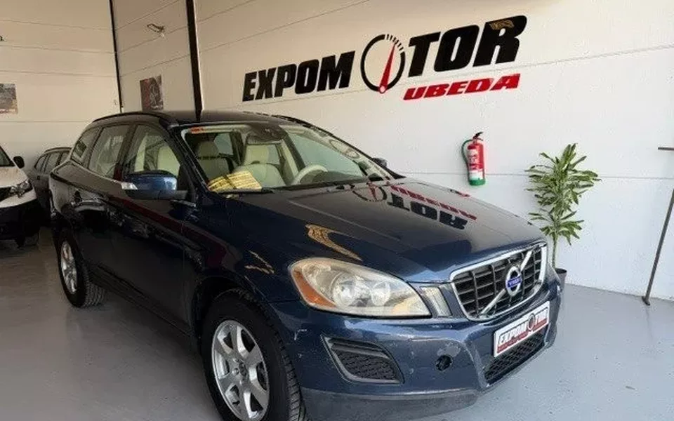 VOLVO XC60 XC60 D5 Kinetic AWD Aut.