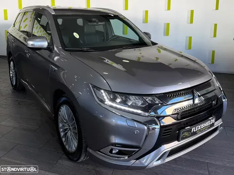 Mitsubishi Outlander 2.4 Intense