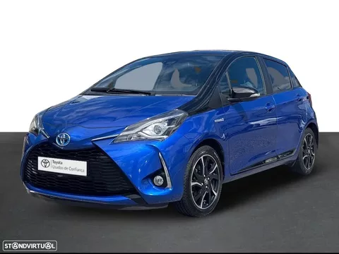 Toyota Yaris 1.5 HSD Square Collec.Blue
