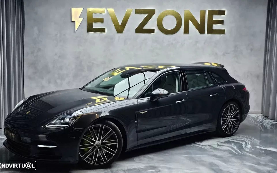 Porsche Panamera Sport Turismo 4 E-Hybrid Platinum Edition