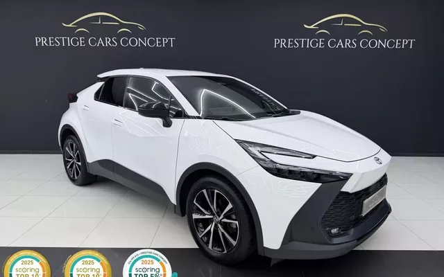 Toyota C-HR 1.8 Hybrid Square Collection