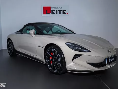 MG Cyberster 77 kWh GT