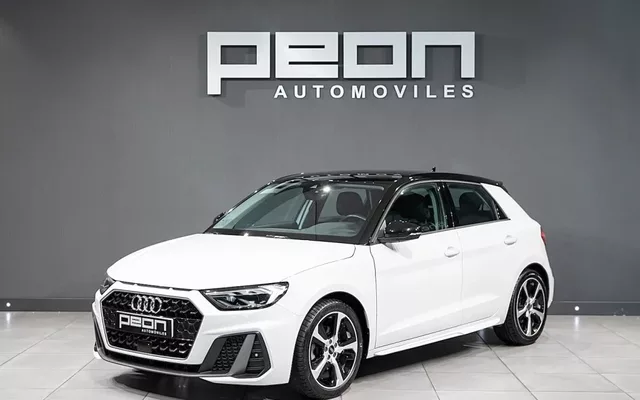 AUDI A1 A1 Sportback 30 TFSI Black line S tronic