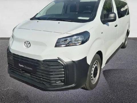TOYOTA PROACE Combi Long 2.0L 140 D-4D
