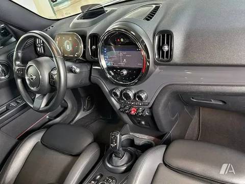 MINI Countryman COUNTRYMAN COOPER D AUT.