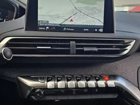 Peugeot 3008 2019 1.2 PureTech GT Line