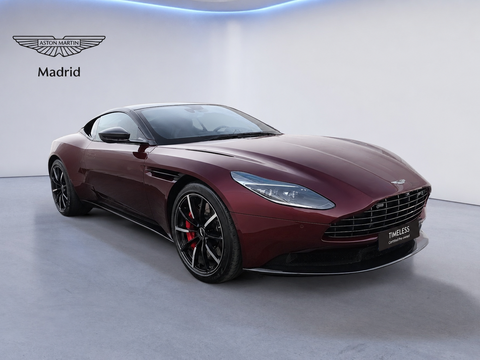 ASTON MARTIN DB11 Coupe V8