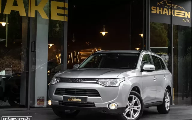 Mitsubishi Outlander 2.2 DI-D Instyle