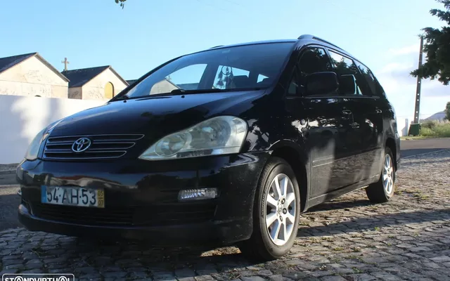 Toyota Avensis Verso 2.0 D-4D Sol