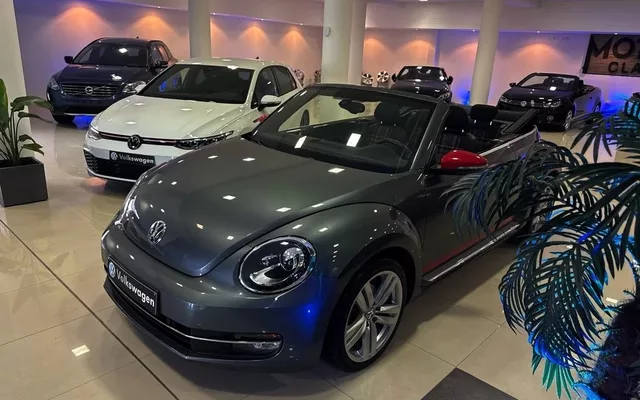 VOLKSWAGEN Beetle Beetle Cabrio 2.0TDI Design 81kW