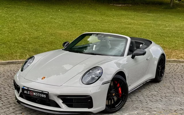 PORSCHE 911 911 Carrera 4 GTS Cabriolet PDK