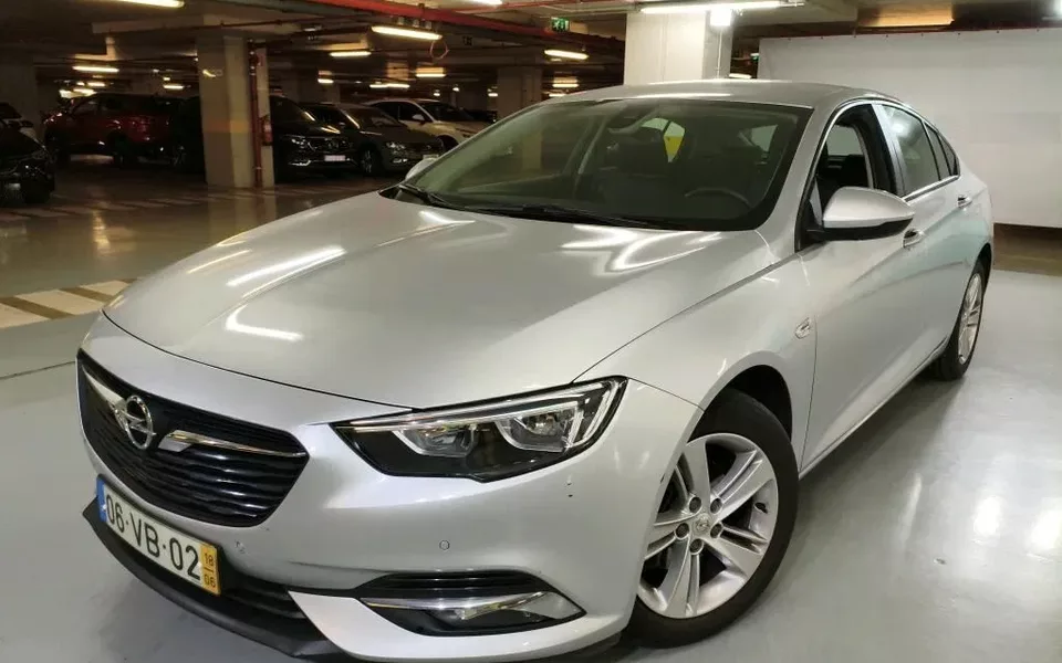 Opel Insignia Grand Sport 1.6 CDTi Business Edition