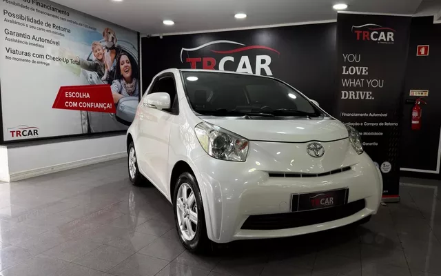 Toyota iQ 1.0 VVT-i 2 EP