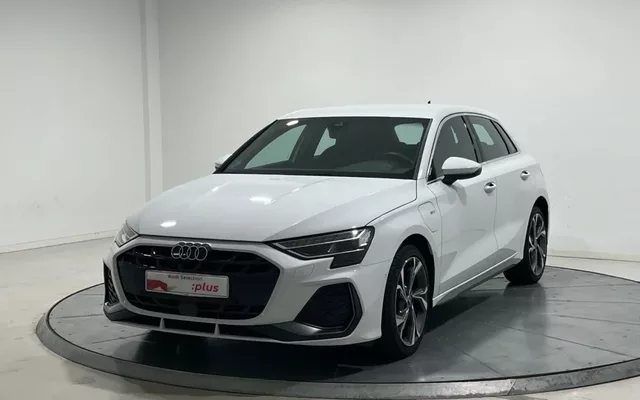 AUDI A3 A3 1.5 40 TFSI E S TRONIC S LINE SPORTBACK 204 5P