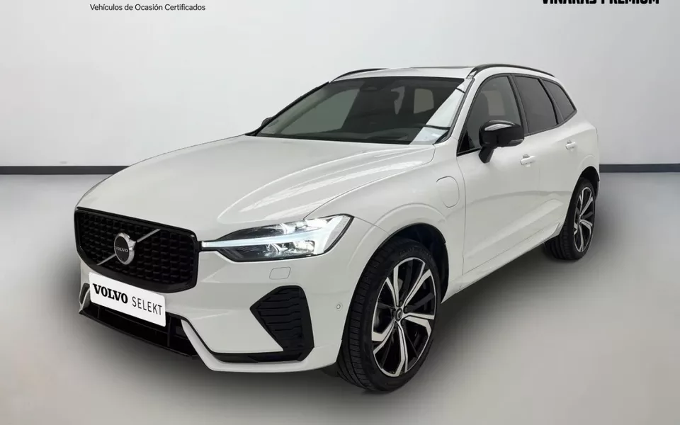 VOLVO XC60 2.0 T6 AWD Recharge Ultra Dark Auto